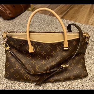 Louis Vuitton Monogram Pallas